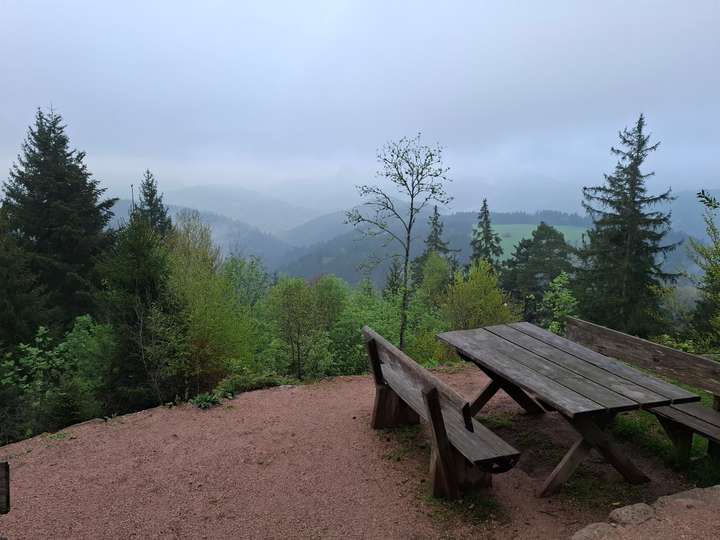 Blick vom Teisenkopf, alles liegt im Nebel