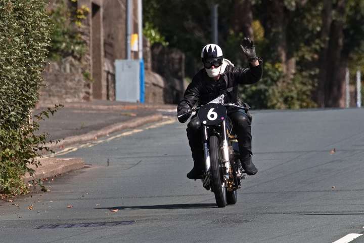 Richard Milky Quayle (IOM) auf AJS